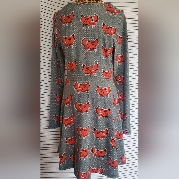 LA Soul Women’s Medium Adorable Soft Fox Pattern MIDI Dress - Picture 3 of 9